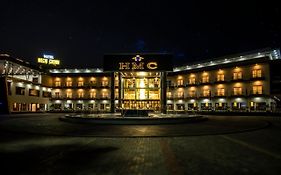 Hotel Mechi Crown Kakarvitta Nepal